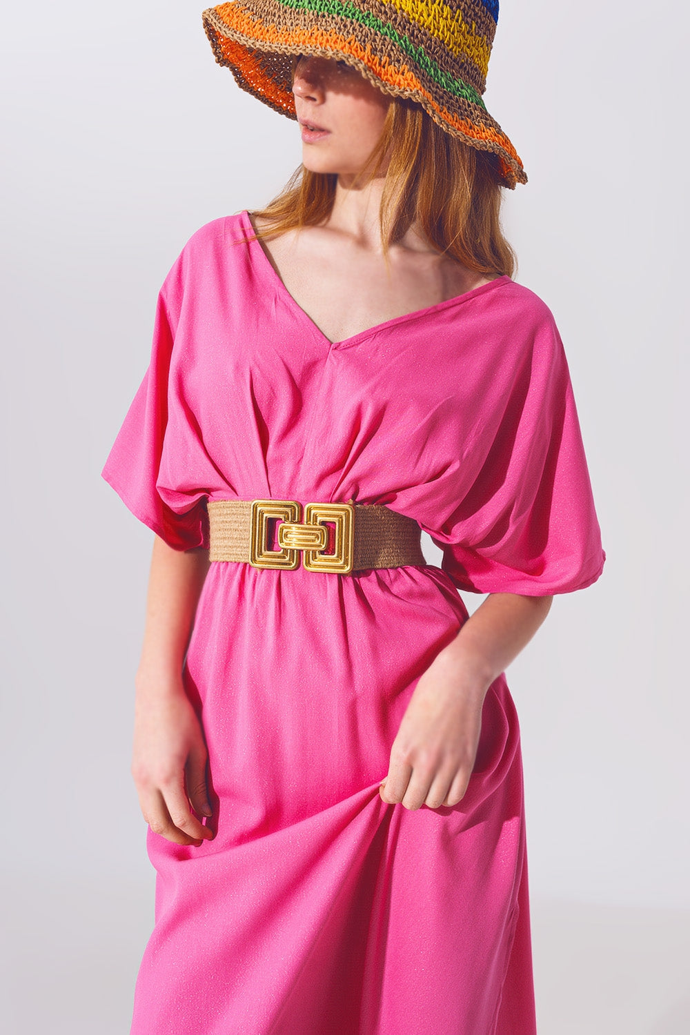 robe longue et cintree a la taille rose