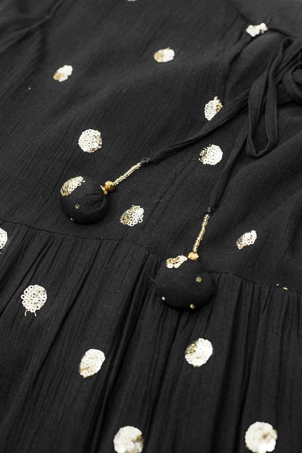 Robe Maxi A-line en noir avec cirkels en paillettes d'or