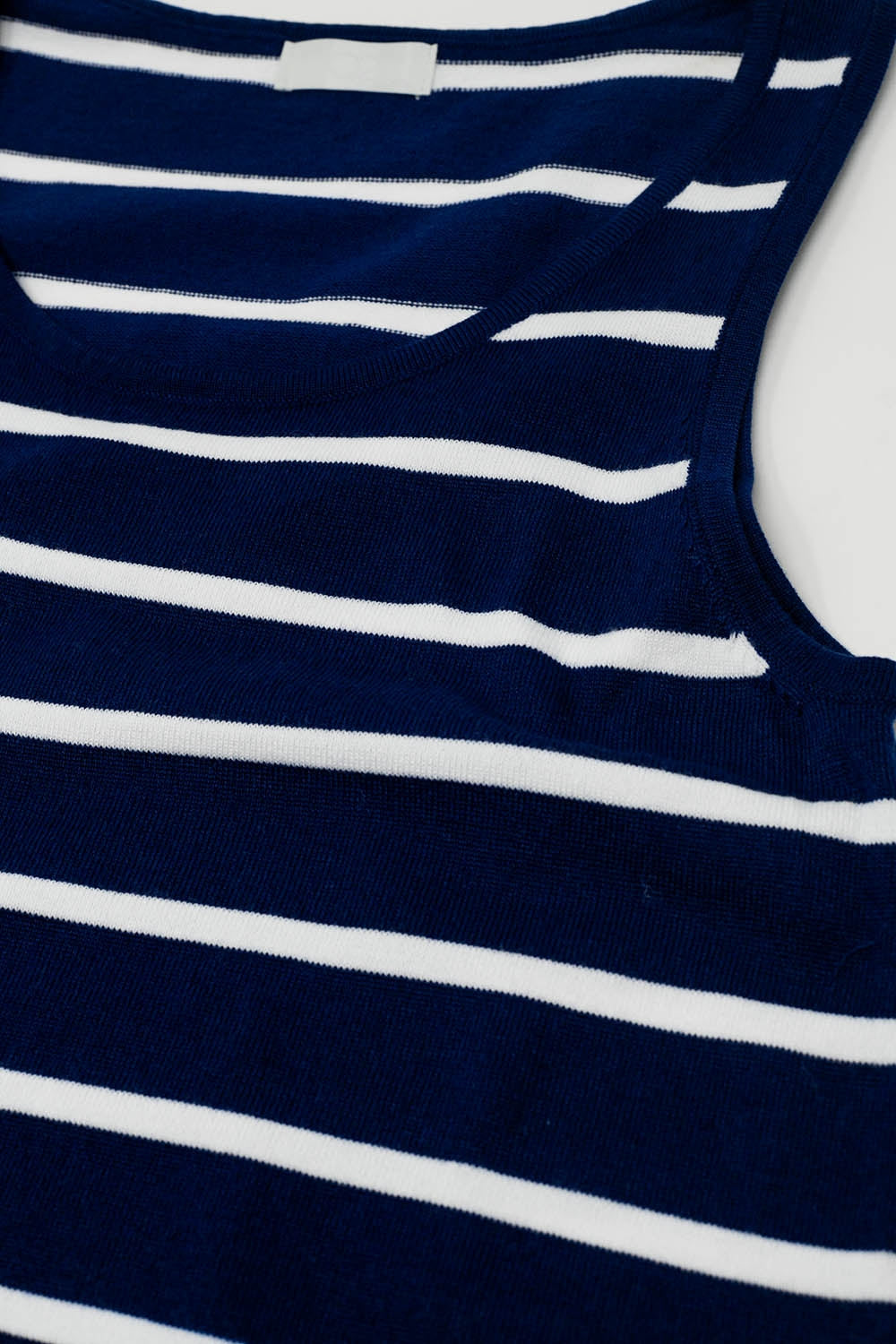 Robe maxi avec débardeur et encolure dégagée en bleu marine