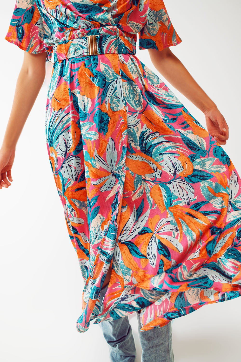 Robe Maxi croisée ceinturée avec imprimé floral en orange