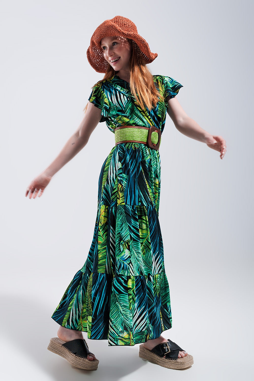 Robe mi longue à manches courtes avec imprimé tropical