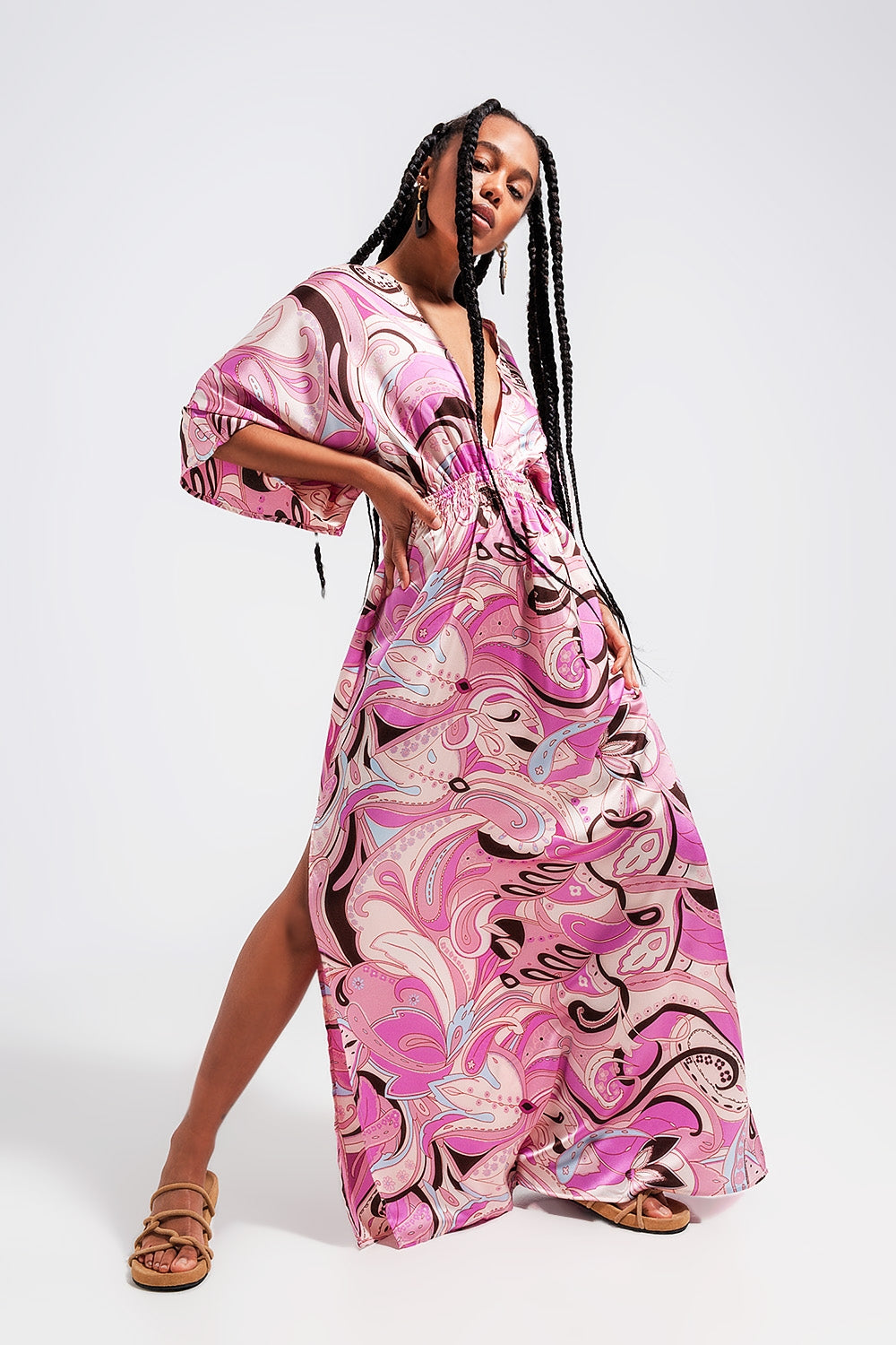 Robe mi longue froncée avec rubans à nouer au dos rose