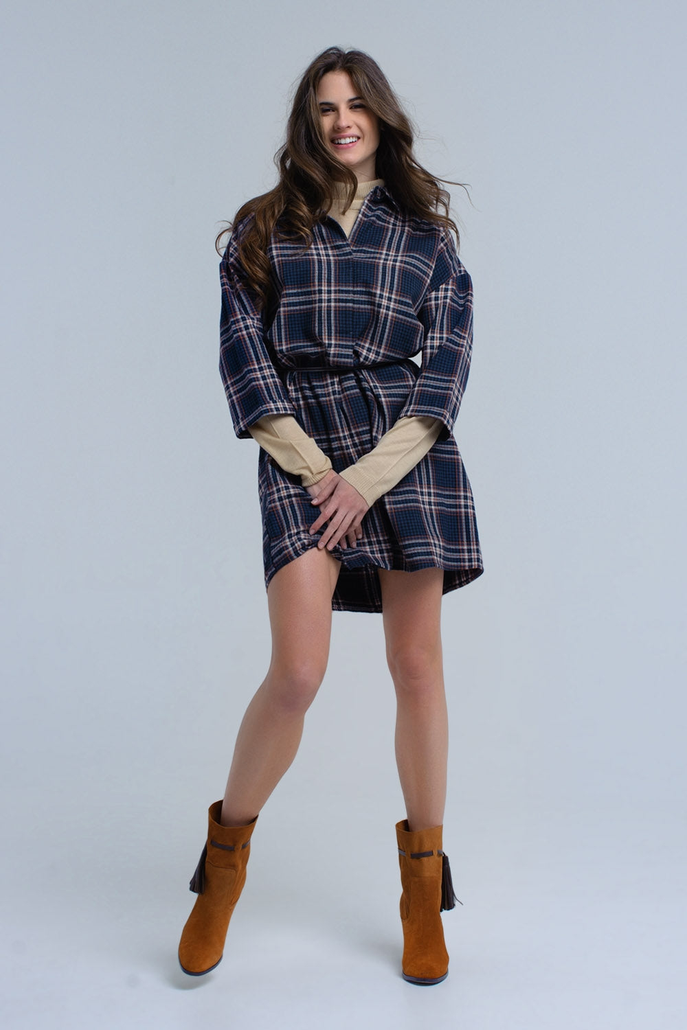 Robe midi à carreaux navy