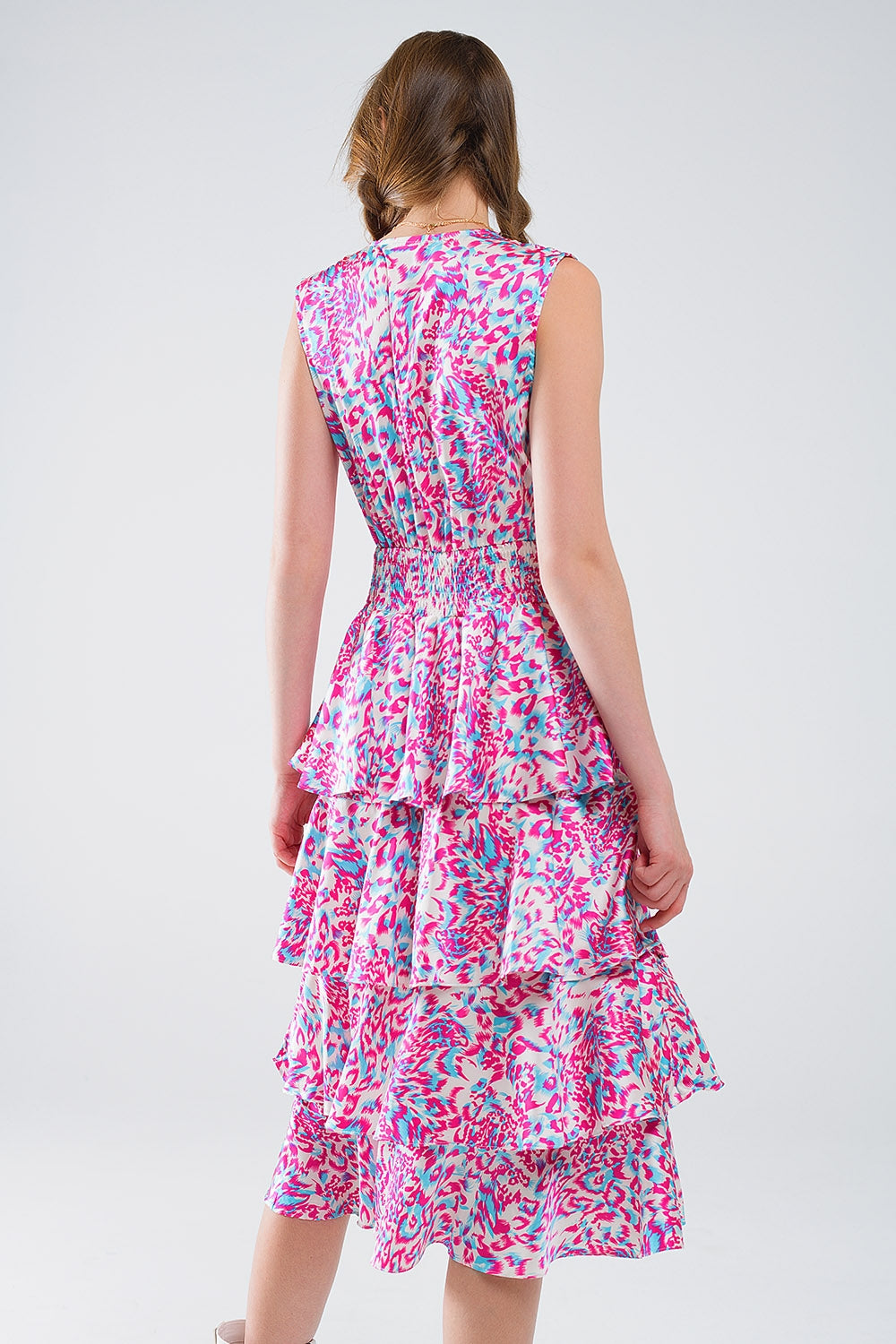 Robe midi froncée en blanc avec imprimé animalier multicolore