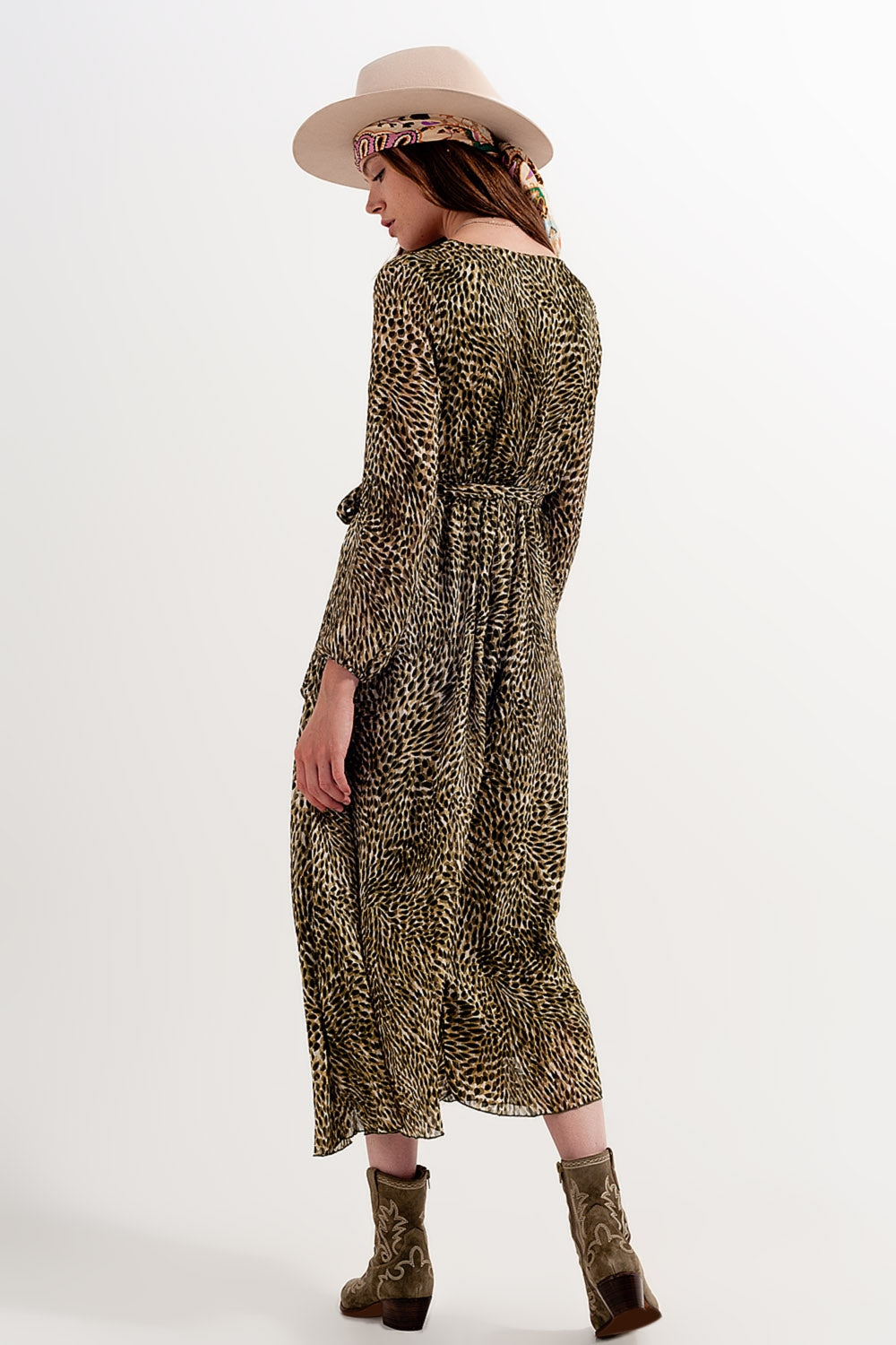 Robe portefeuille en mousseline à manches longues avec ceinture à imprimé brillant
