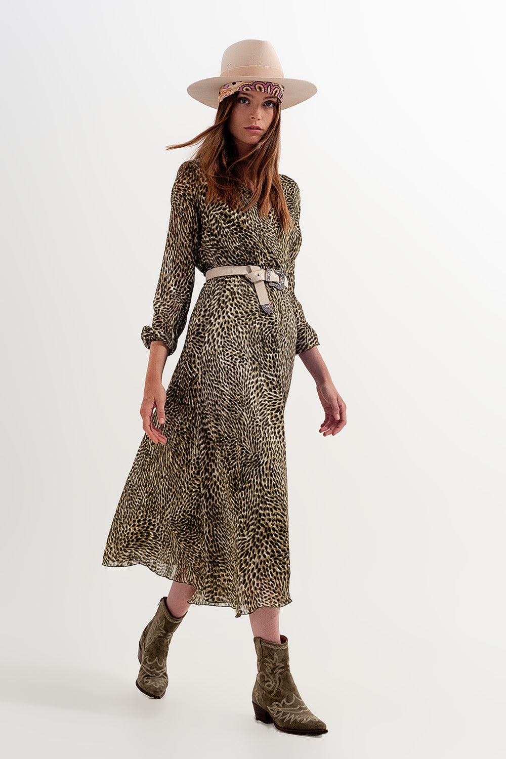 Robe portefeuille en mousseline à manches longues avec ceinture à imprimé brillant