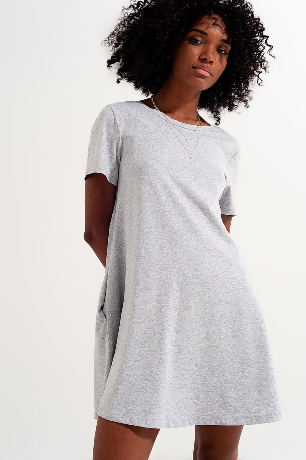 Robe t shirt avec poches couleur gris