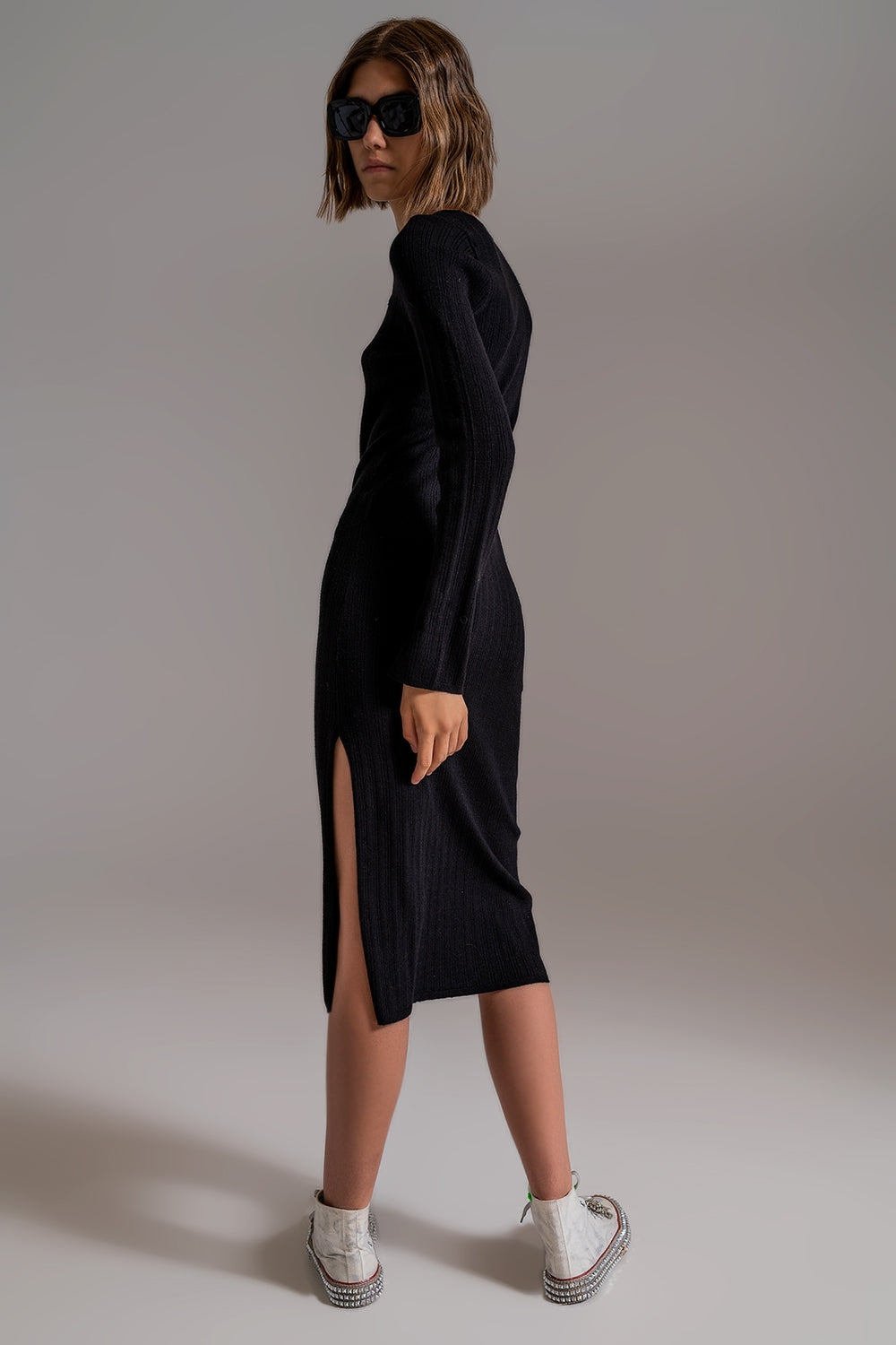Robe tricotée midi à encolure carrée en noir