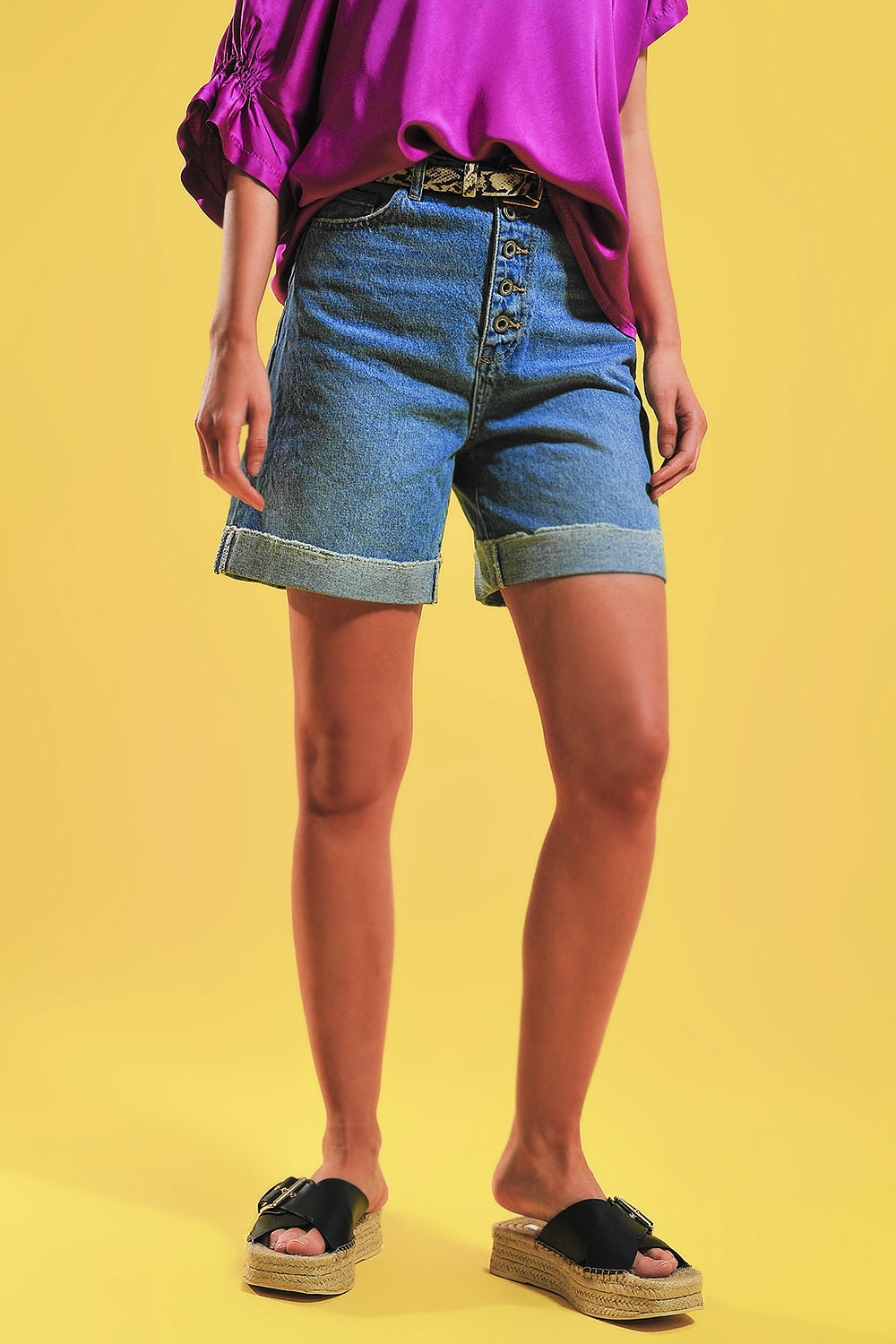 Q2 Short boutonné à l'avant Bleu