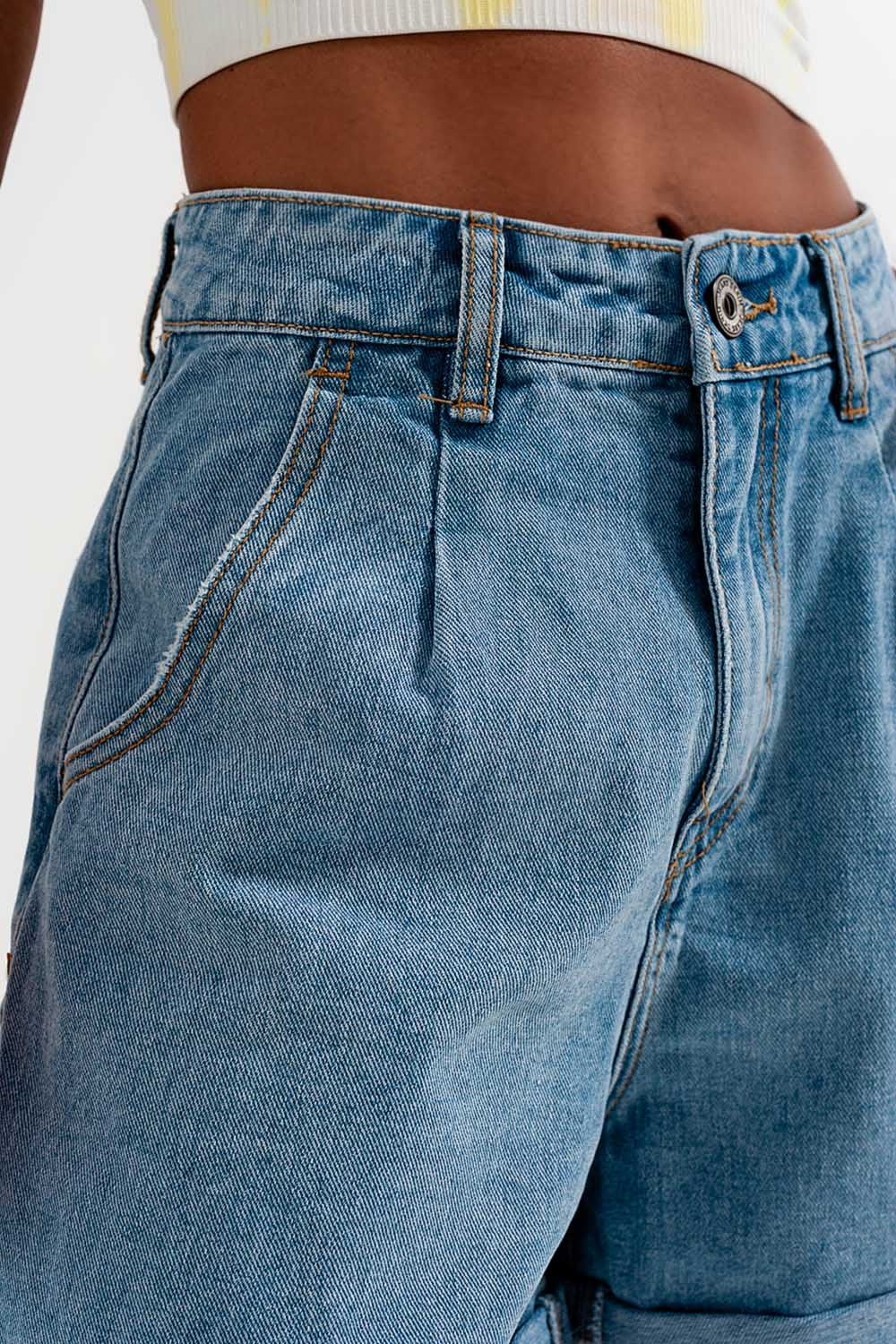 Short en jean à taille haute et revers retroussés Bleu