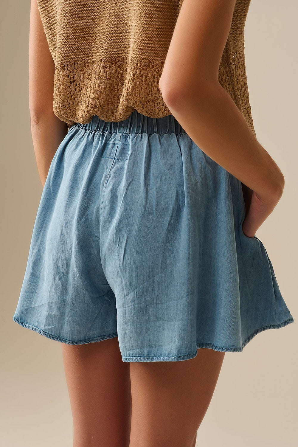 Short fluide en tencel bleu