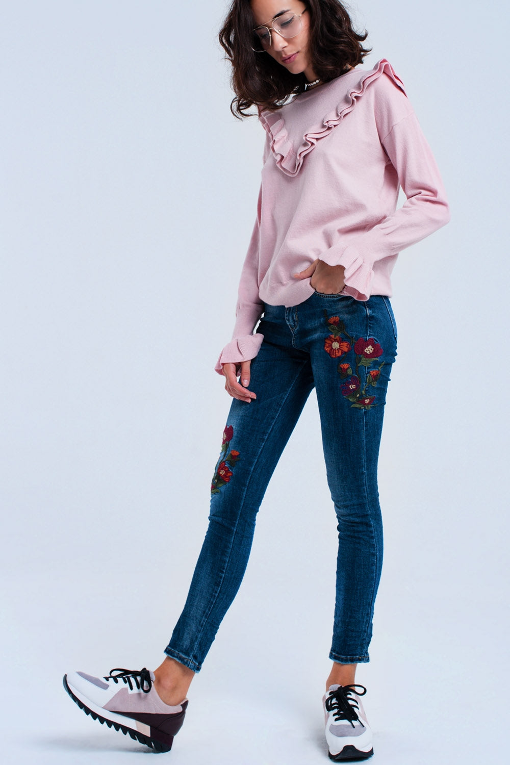 Skinny jean avec fleurs