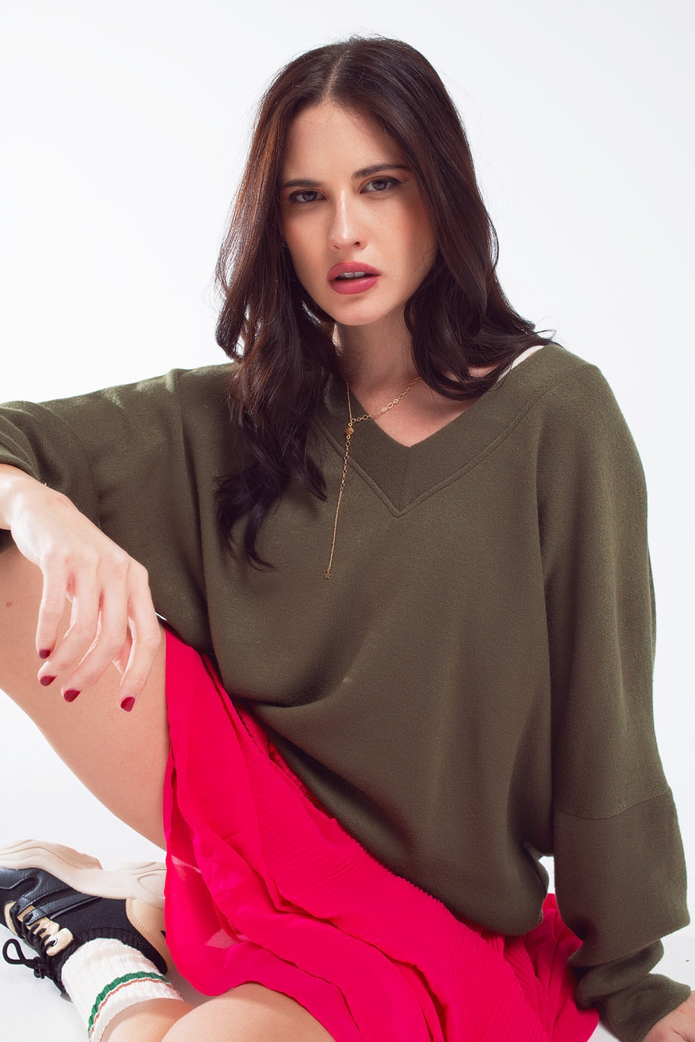 Q2 Swearshirt oversize vert olive avec encolure en V