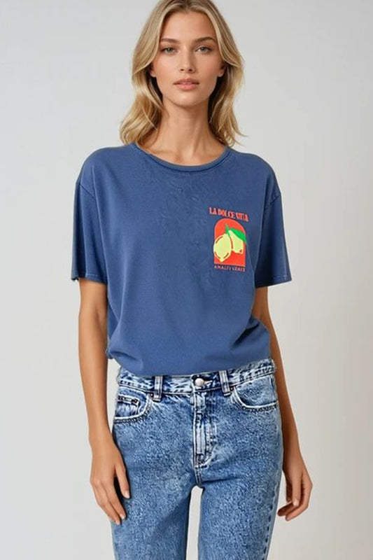 Q2 T-shirt coupe décontractée avec imprimé La Dolce Vita en bleu marine