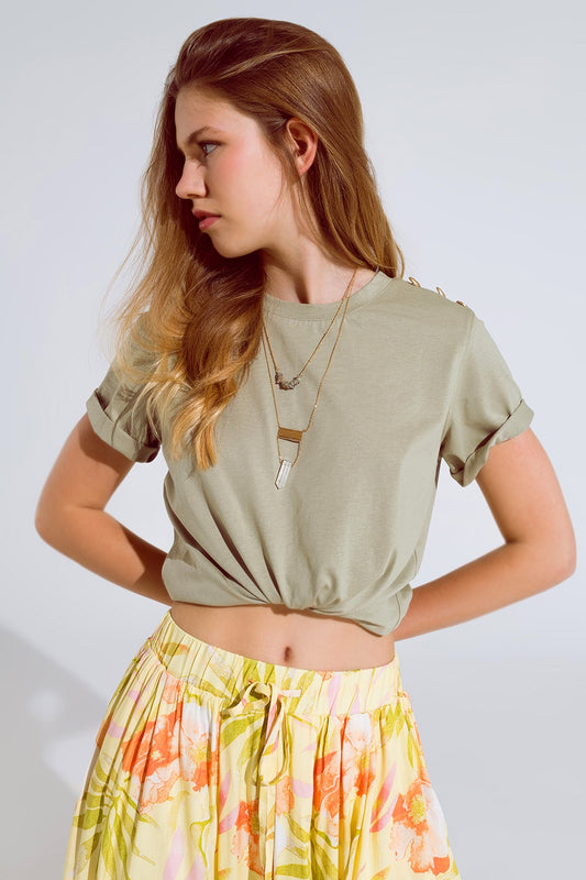 Q2 T-Shirt kaki avec bouton doré sur l'épaule