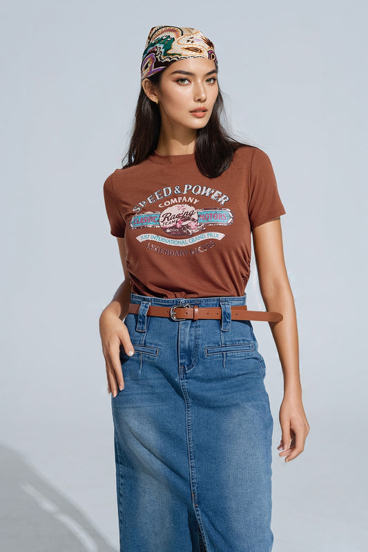 Q2 T-shirt marron à col ras du cou et imprimé graphique