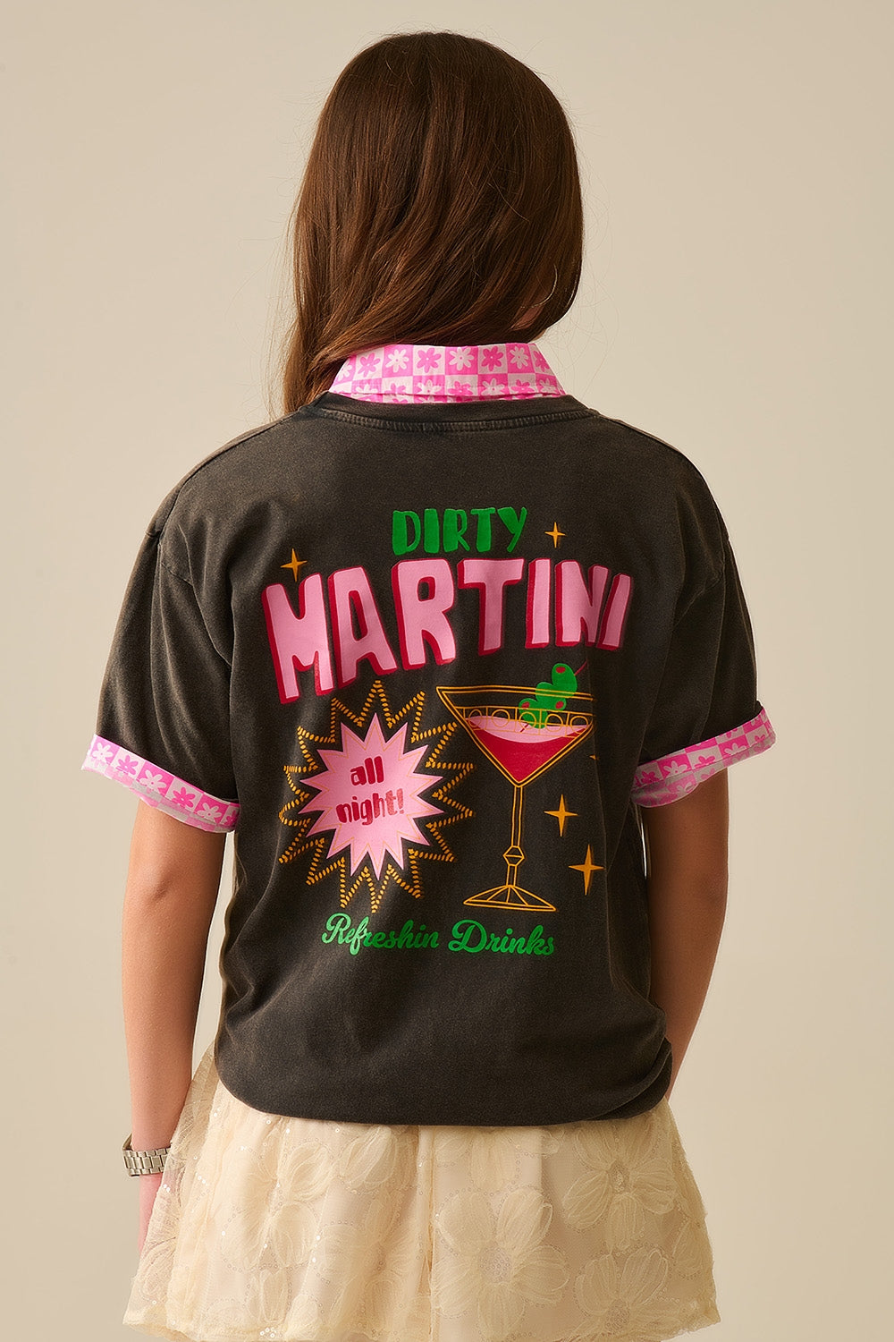 t-shirt noir stone wash fabriqué en Italie avec un logo graphique Martini
