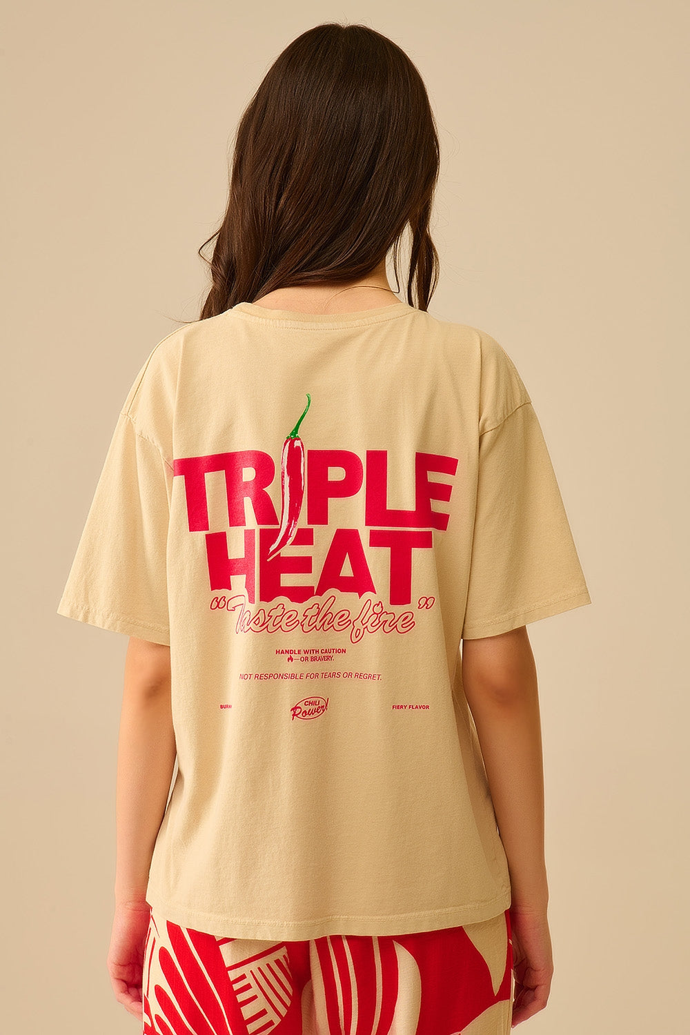 T-shirt TRIPLE HEAT beige à manches courtes et coupe décontractée