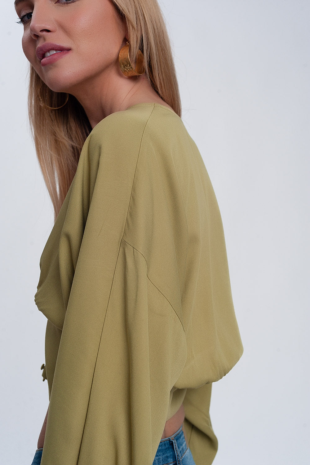 Top à manches bouffantes vert