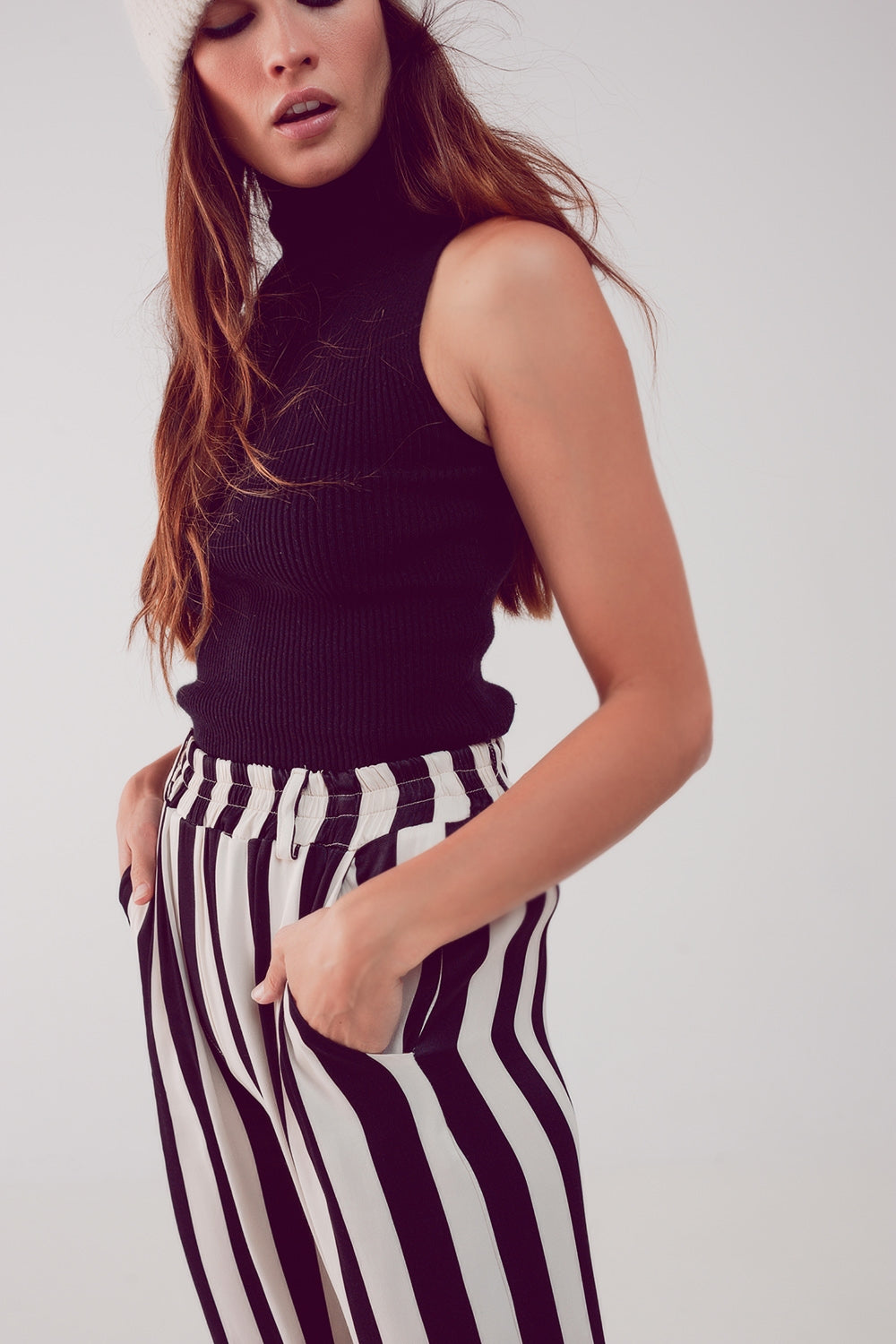 Top col montant en maille noir