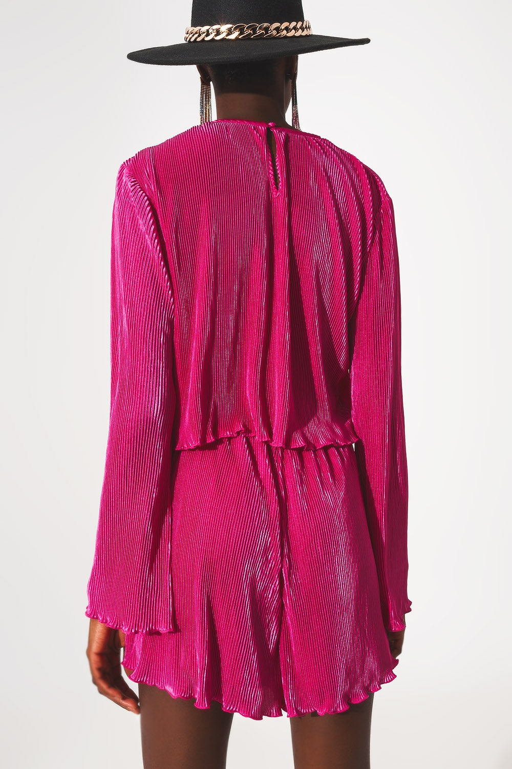 Top court à col rond plissé en fuchsia
