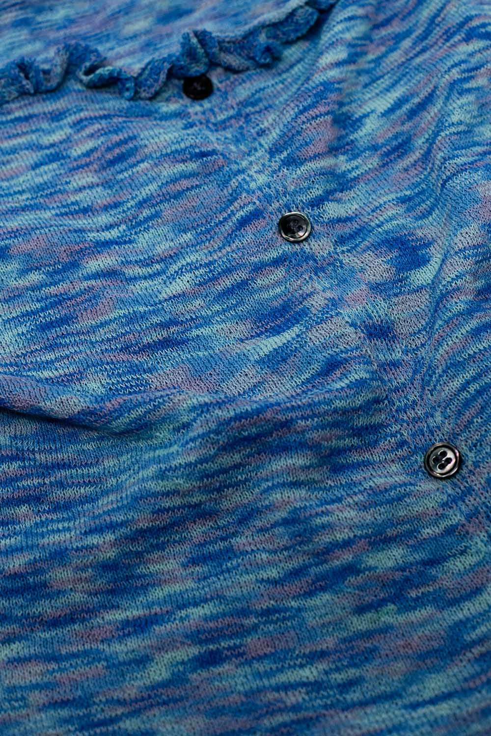 Top croisé en tricot à épaules dénudées bleu
