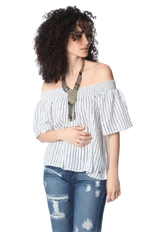 Q2 Top style bohème à épaules denudes bleu marine