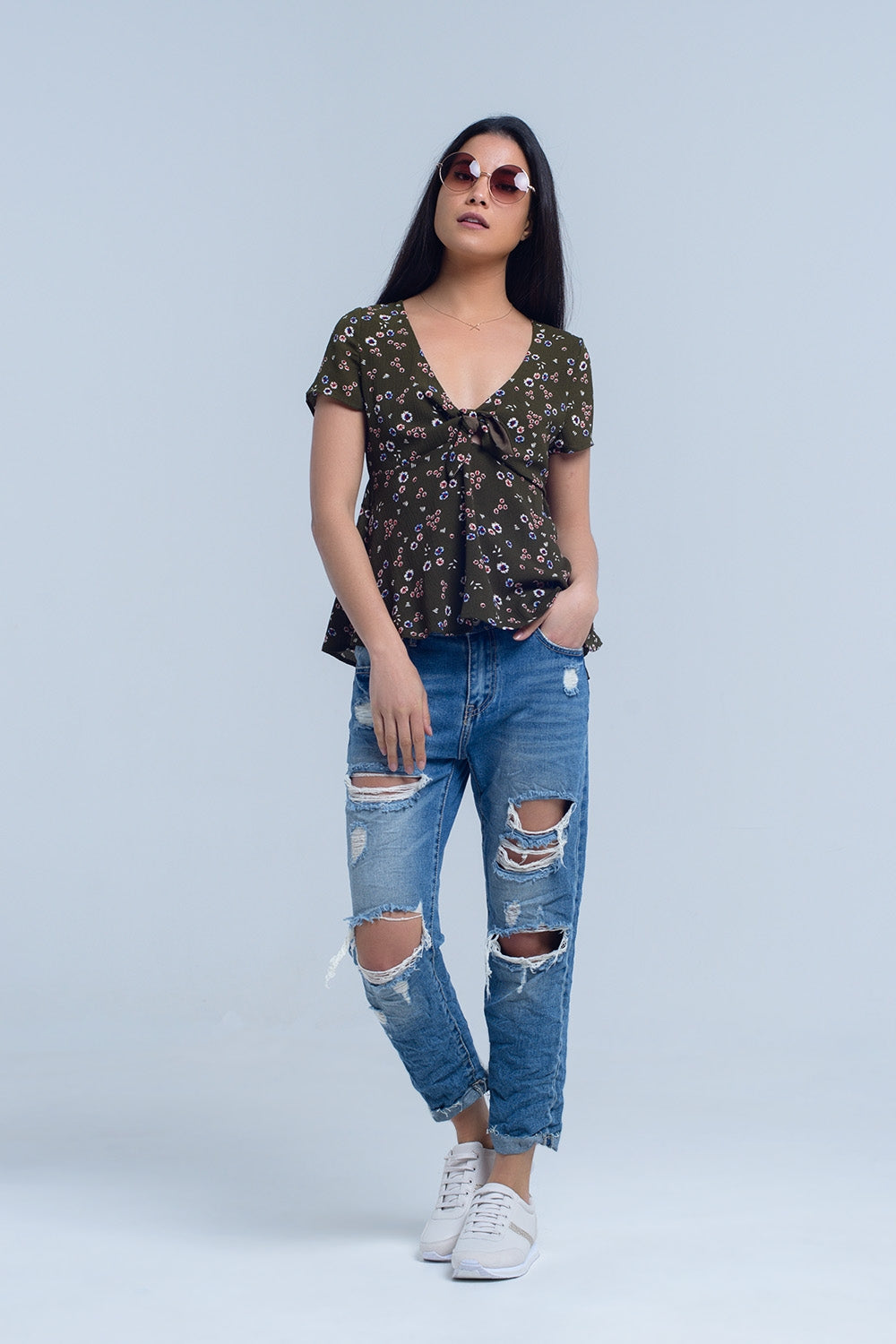 Top vert avec imprimé floral