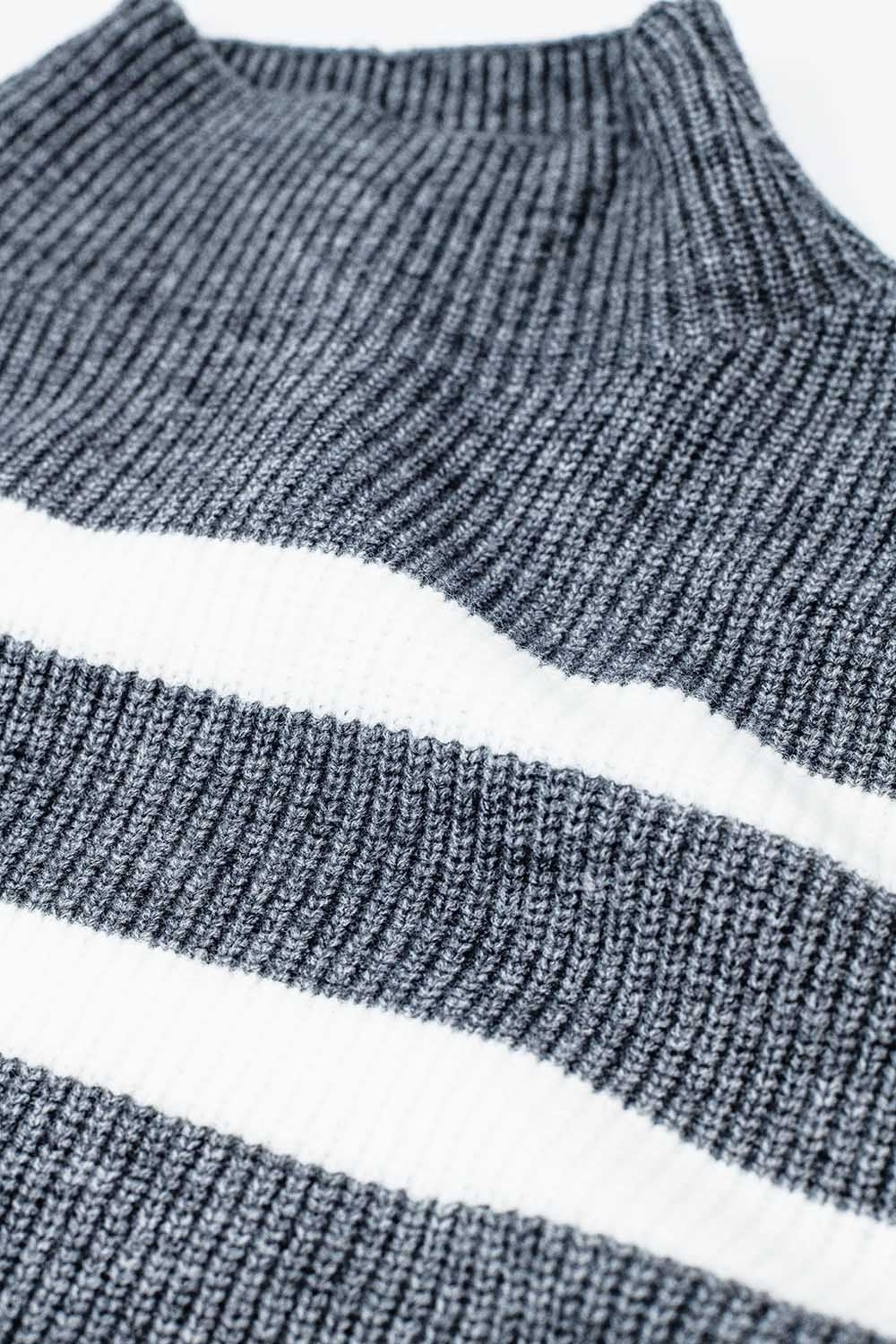 Tricot côtelé en jersey gris avec rayures crème