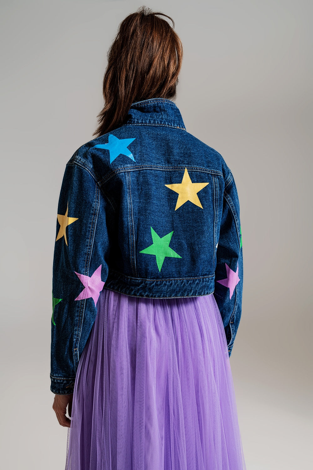 Veste en denim avec imprimé d'étoiles multicouleures