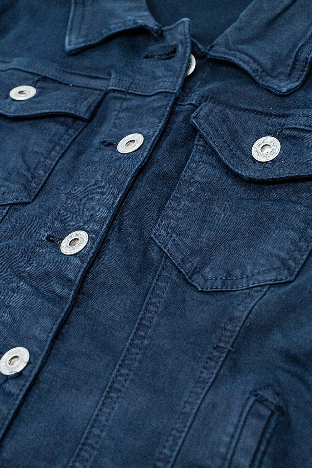 Veste en jean basique avec poches en bleu marine