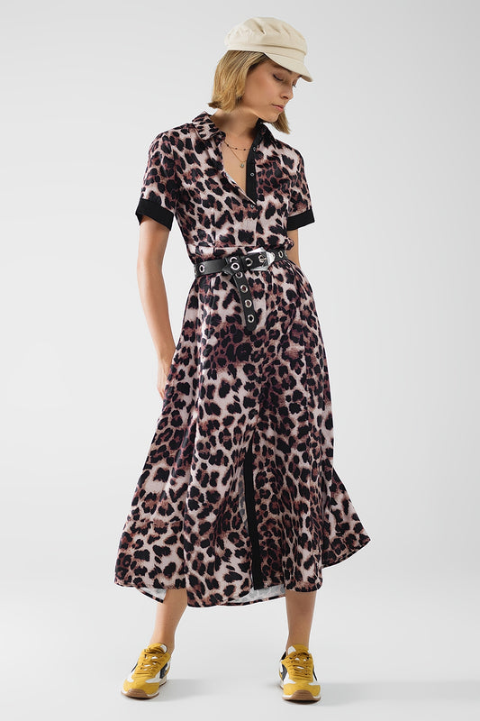 Robe longue boutonnée à imprimé léopard avec détails en satin