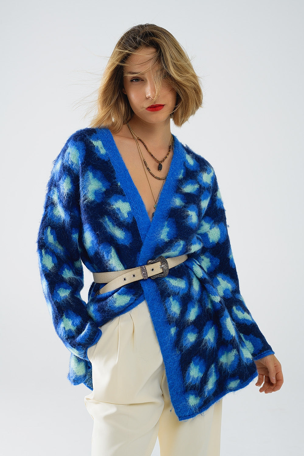 Cardigan en laine imprimé léopard bleu
