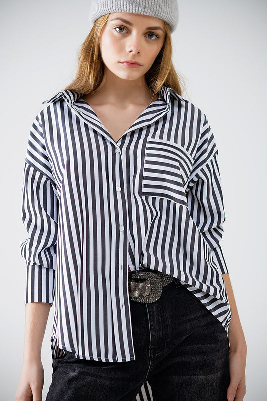 Chemise en popeline à rayures verticales noires et poche poitrine