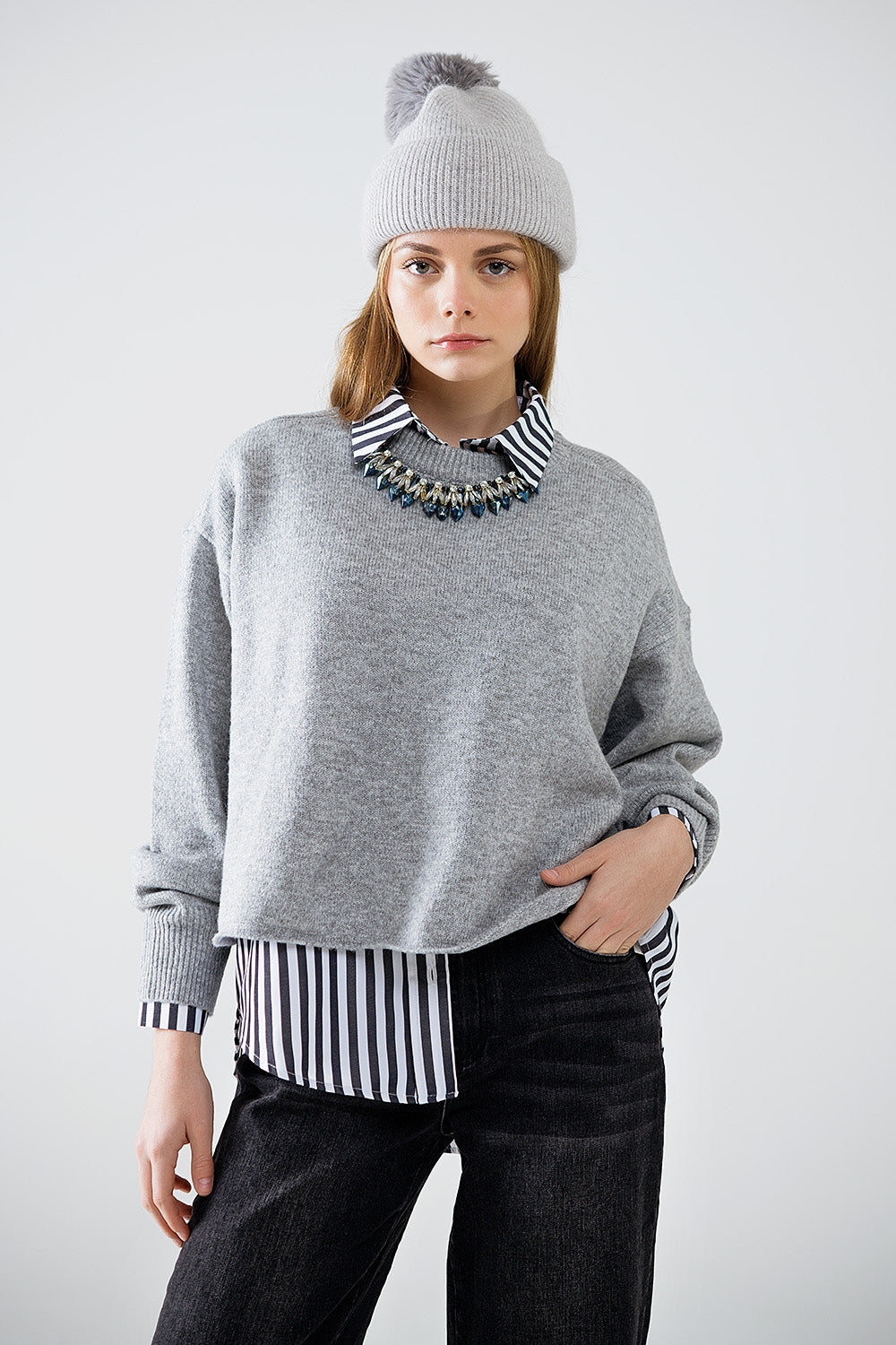 Pull gris en maille douce avec manches ballon