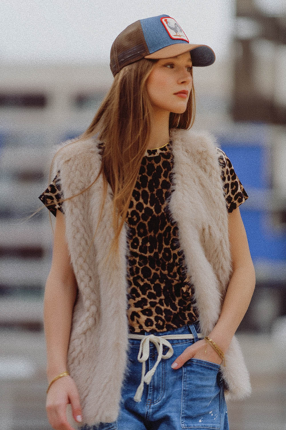 gilet en fourrure fine beige