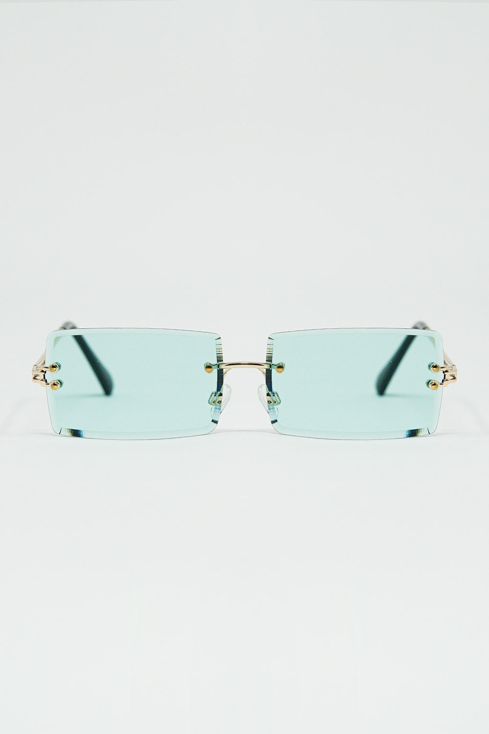 Lunettes de soleil carrées dorées à monture fine et verres turquoise