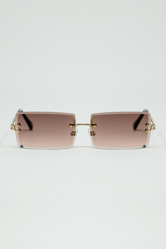 Lunettes de soleil carrées sans monture dorées et minces avec verres dégradés marron doux