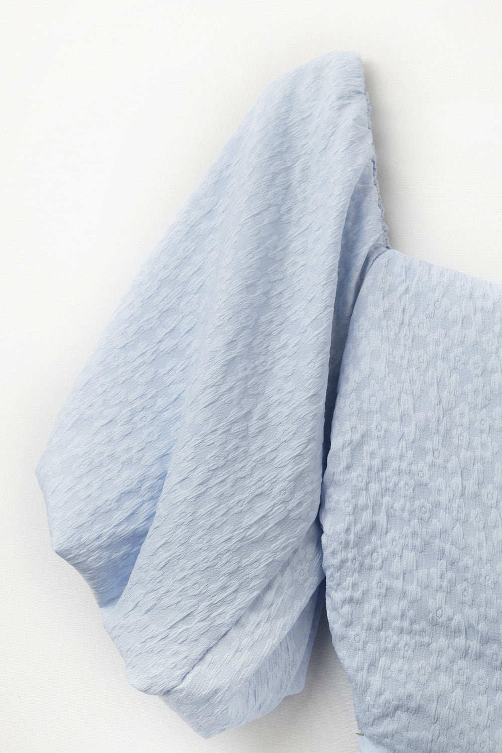 Mini robe texturée à manches bouffantes en bleu clair