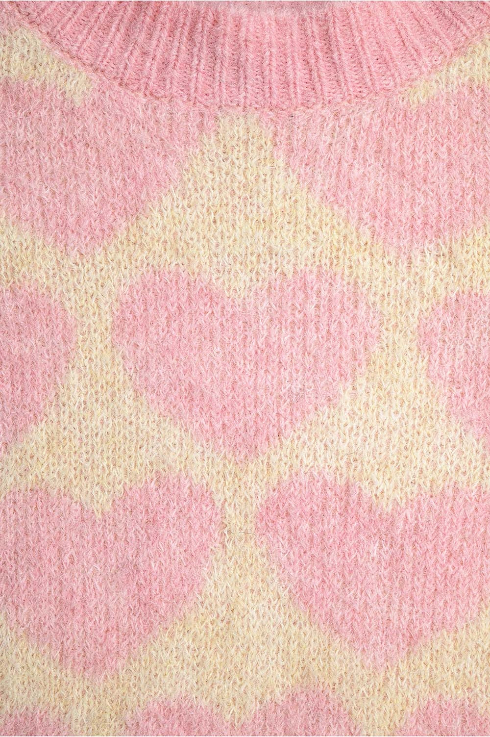 Pull oversize crème super doux avec des cœurs roses partout