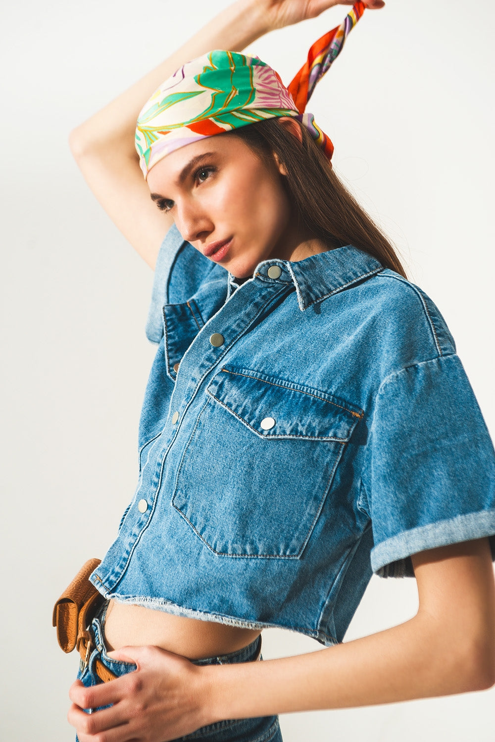 veste courte en denim bleu moyen