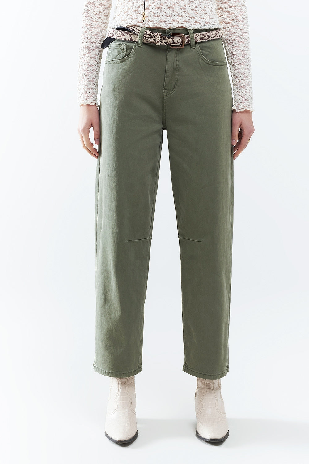 Pantalons droits longueur cheville en kaki avec détail de couture au genou