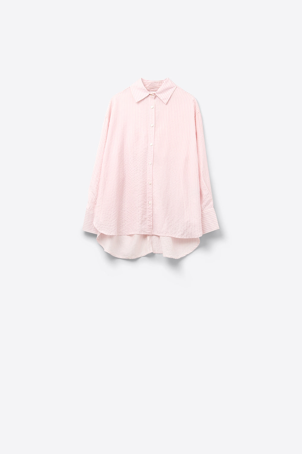 chemise surdimensionnée rose bébé avec nœud dans le dos