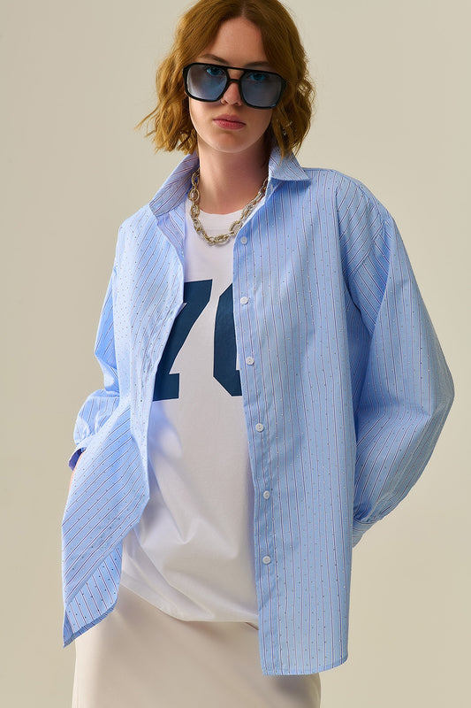 chemise en popeline bleue rayée ornée de strass