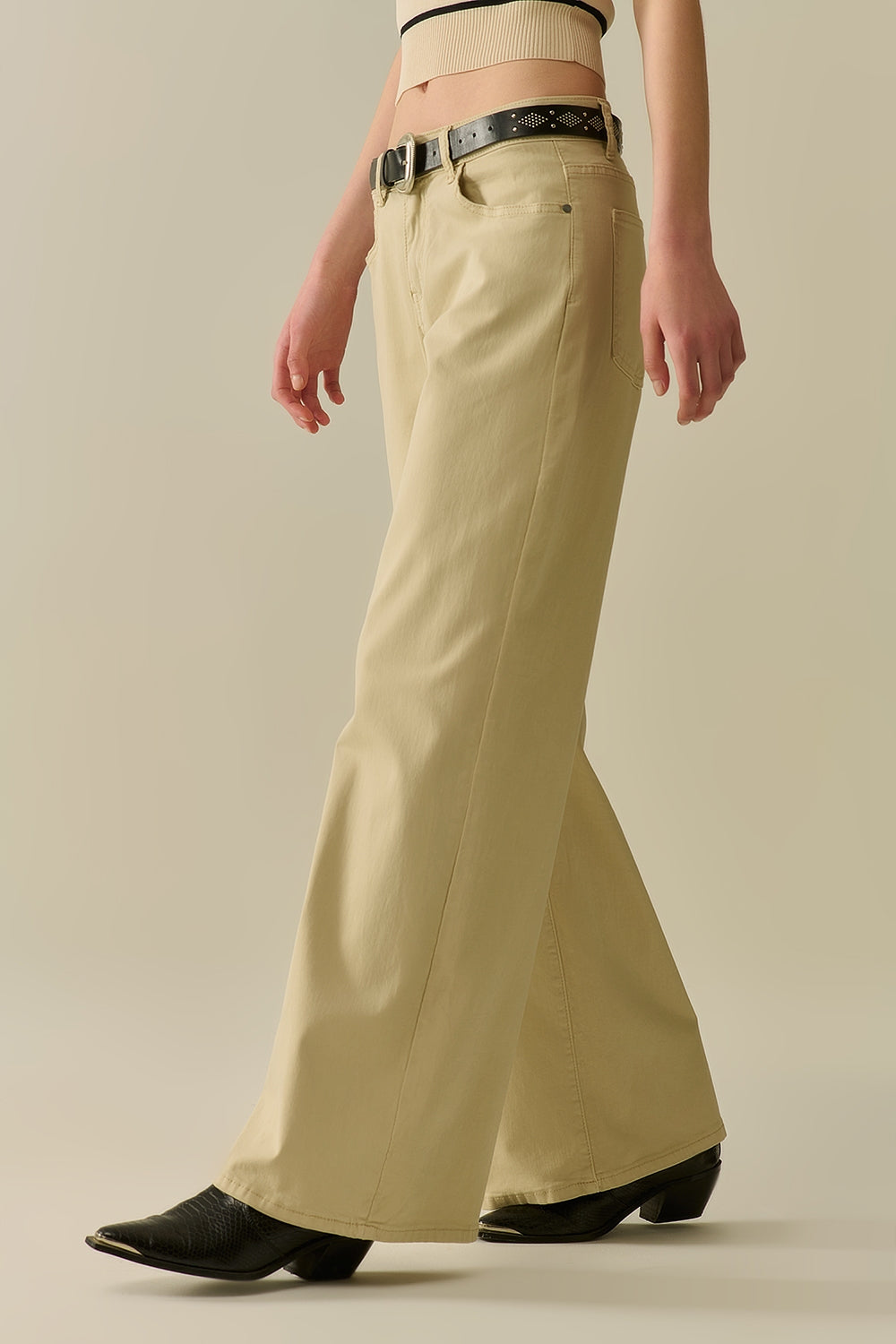 Pantalon Beige Droit à jambes larges