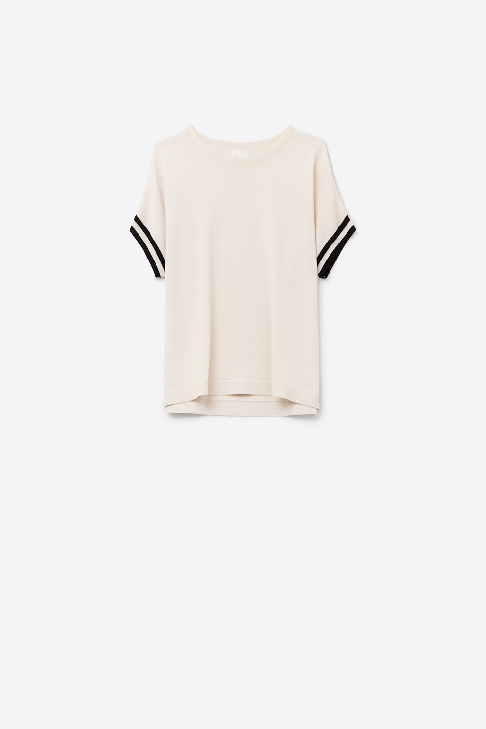 Pull décontracté beige avec détail contrastant noir