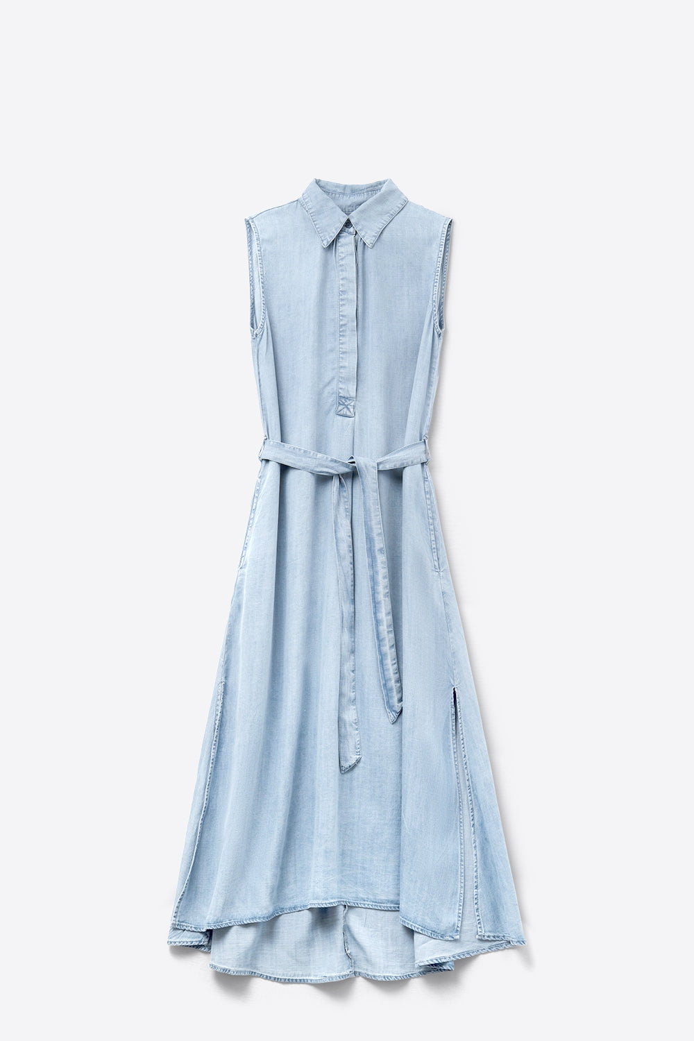 Robe chemise sans manches en tissu tencel en bleu