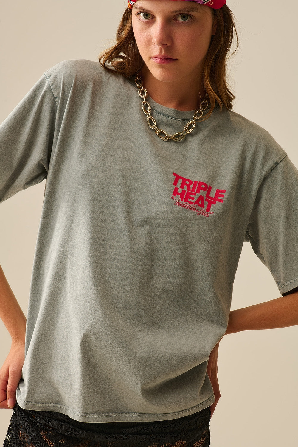 T-shirt gris délavé à manches courtes TRIPLE HEAT LOGO