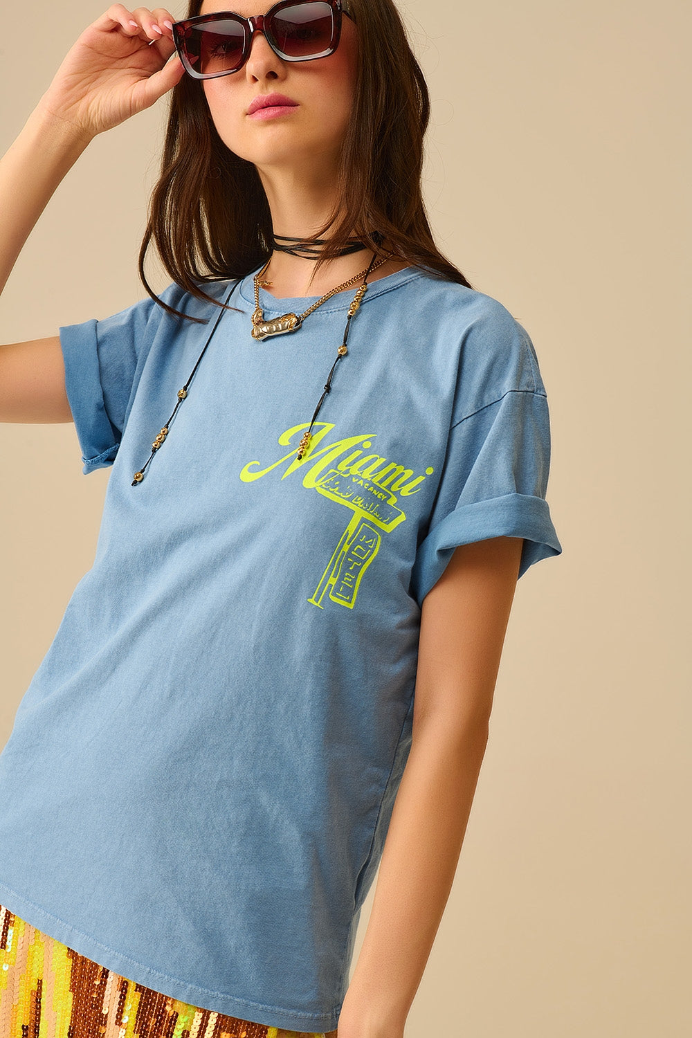 T-shirt bleu avec logo Miami imprimé en jaune