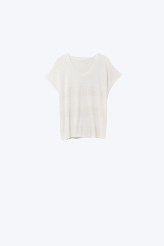 Pull blanc en tricot à col en V avec détails en maille ouverte